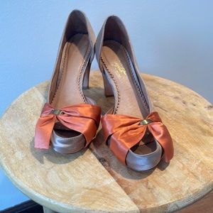 Miss Albright satin bow peep toe heels size 9